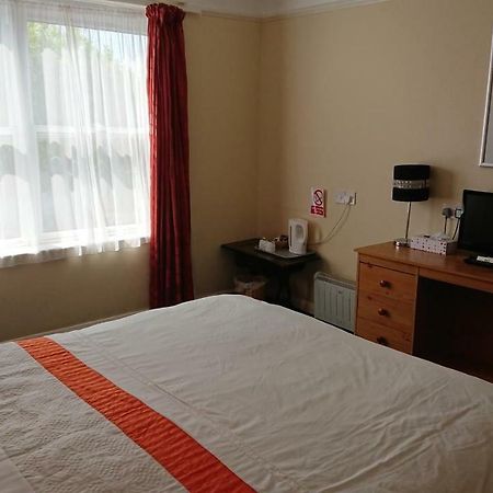 Hammonds Park Guest House Тенби Экстерьер фото