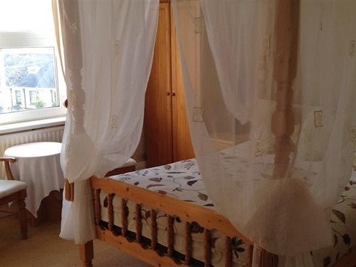 Hammonds Park Guest House Тенби Экстерьер фото