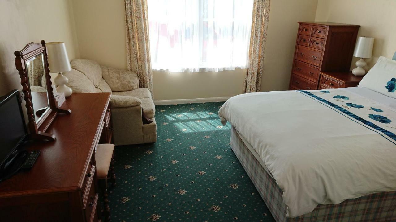 Hammonds Park Guest House Тенби Экстерьер фото
